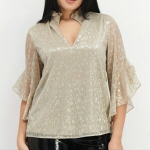 NWT✨️WOMAN'S BLOUSE VINCE CAMUTO SIZE SMALL